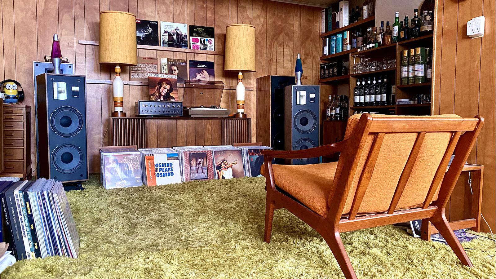 audioloveyyc hi-fi stereo system listening room