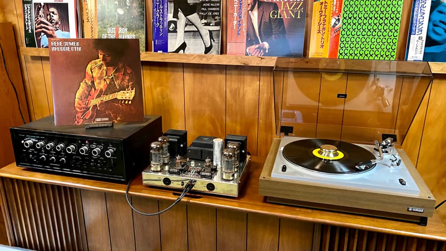 Yamaha YP-701 vintage turntable and Shuggie Otis Album