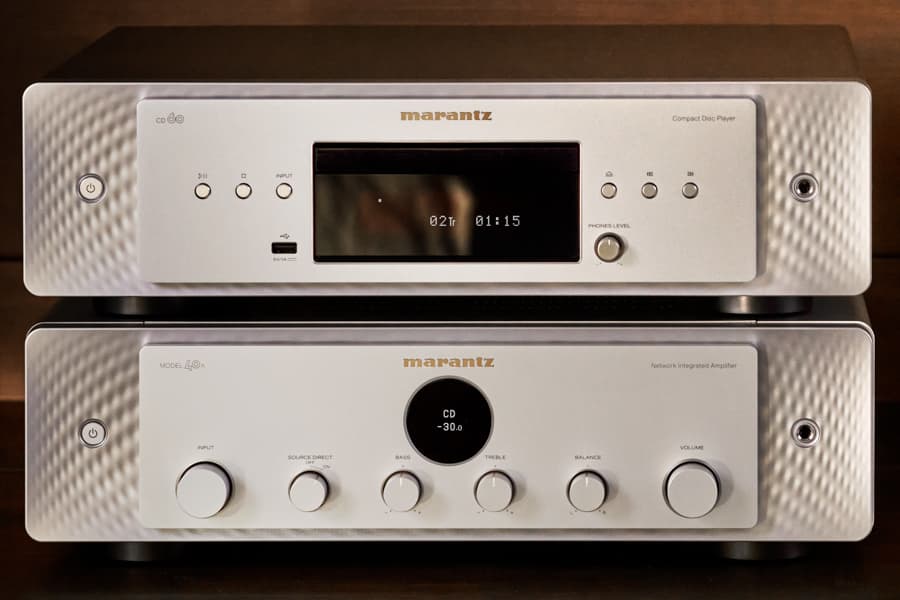 Marantz CD60 CD Player with Model 40 Integrated Amplifier Silver Front