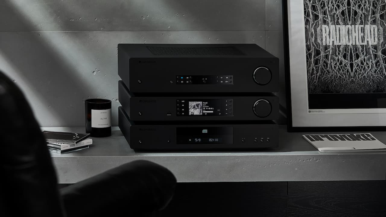 Cambridge Audio CXA81 Series v2 Black Edition Stack